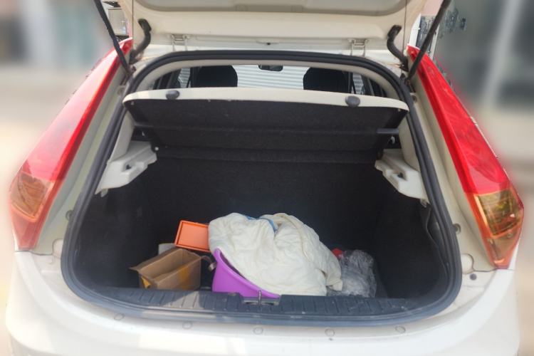 Used MG 3 2013 1.3L AMT Comfort Edition Trunk
