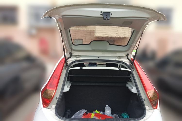 Used MG 3 2013 1.3L AMT Comfort Edition Trunk