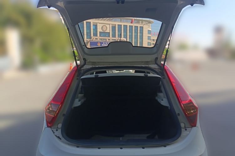 Used MG 3 2013 1.3L AMT Comfort Edition Trunk