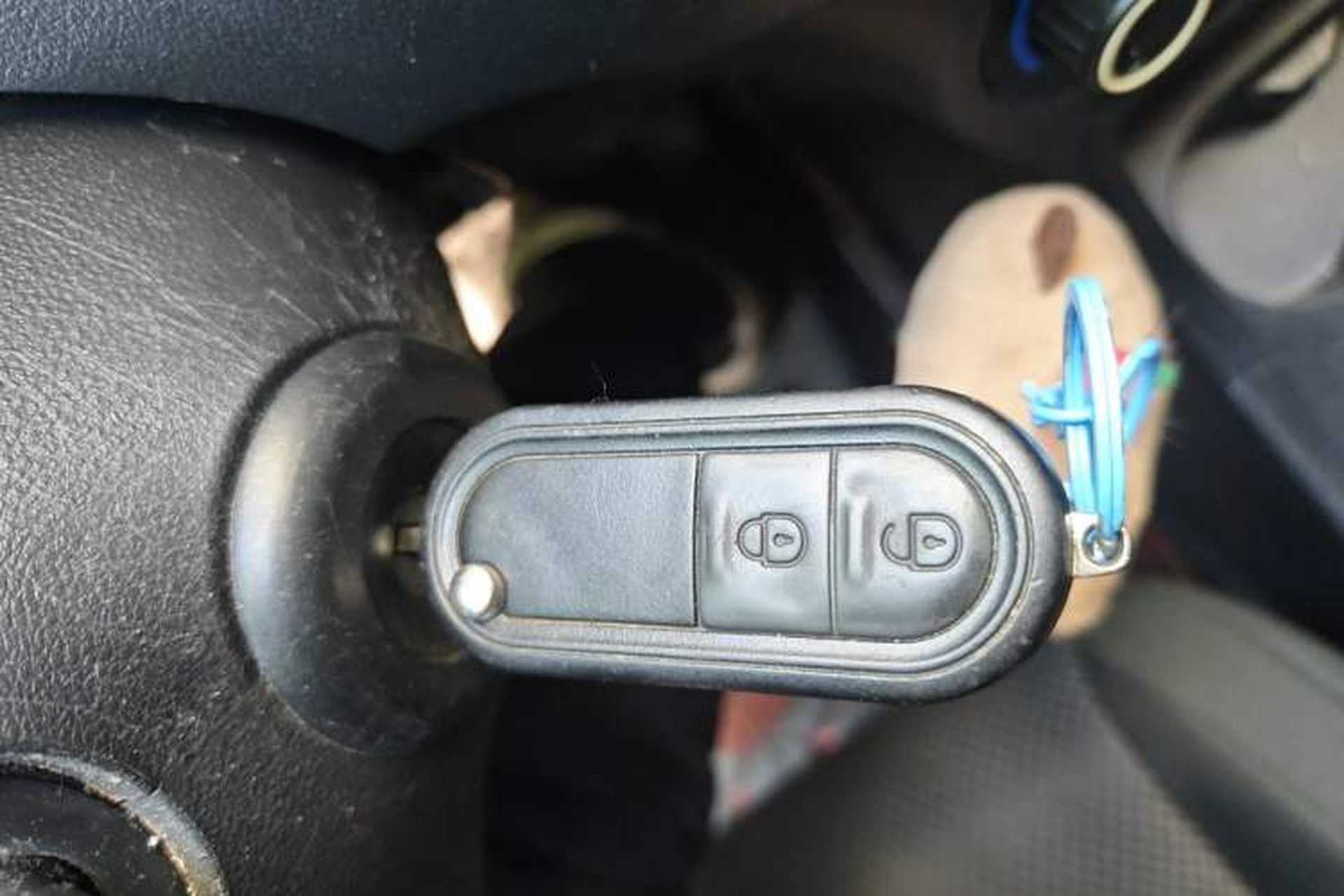 Used MG 3 2013 1.5L Manual Value Edition Vehicle Key
