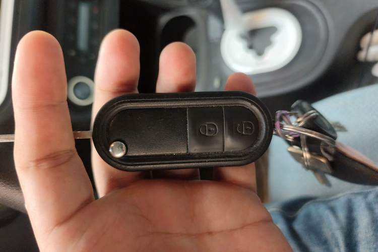 Used MG 3 2013 1.5L AMT Elite Edition Vehicle Key