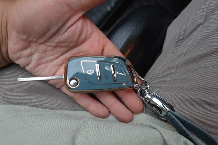 Used MG 3 2013 1.3L Manual Comfort Edition Vehicle Key