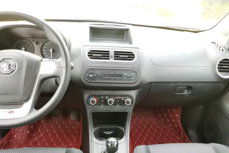 Used MG 3 2013 1.3L Manual Comfort Edition Audio And AC Panel