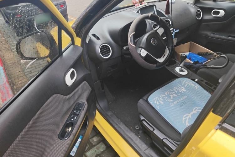 Used MG 3 2013 1.5L AMT Elite Edition Driver Seat