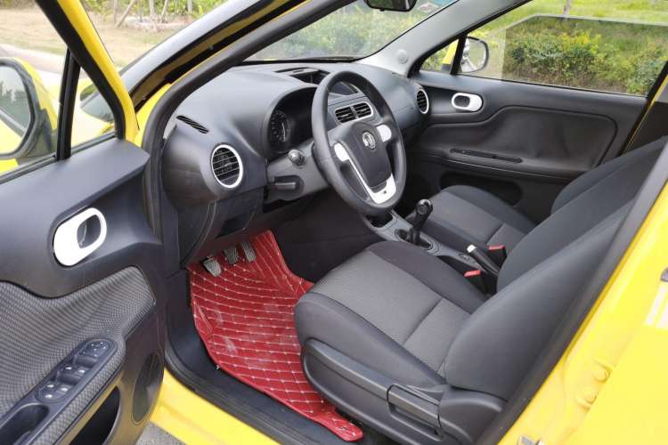 Used MG 3 2013 1.3L Manual Comfort Edition Driver Seat