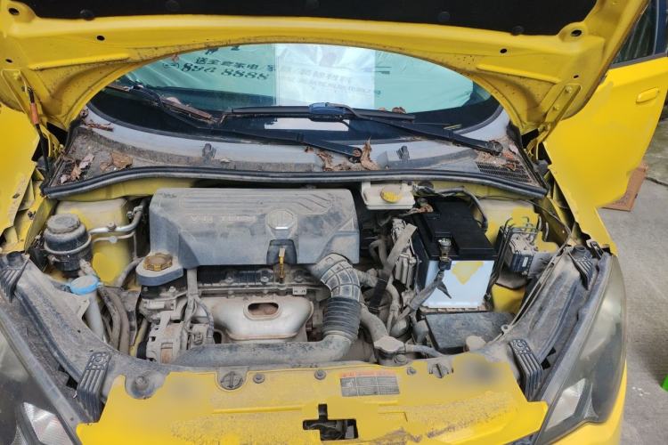 Used MG 3 2013 1.5L AMT Elite Edition Engine Bay