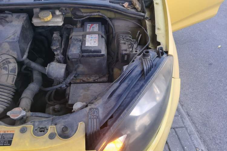 Used MG 3 2013 1.3L AMT Comfort Edition Engine Bay Left