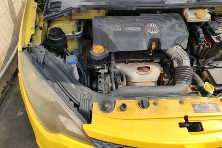 Used MG 3 2013 1.5L AMT Elite Edition Engine Bay Right