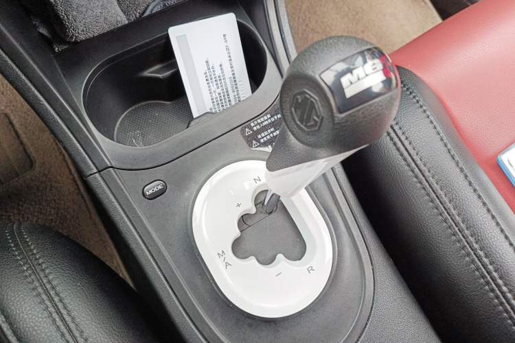 Used MG 3 2013 1.5L AMT Elite Edition Gear Lever