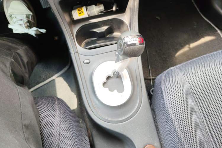 Used MG 3 2013 1.5L AMT Elite Edition Gear Lever