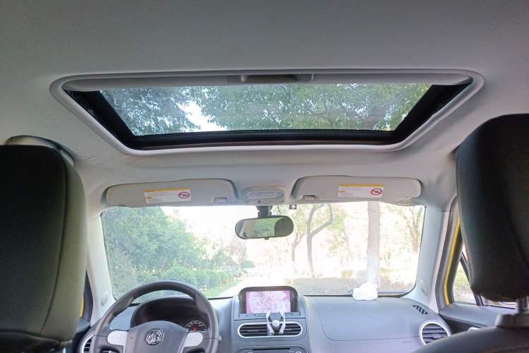 Used MG 3 2013 1.5L AMT Elite Edition Headliner