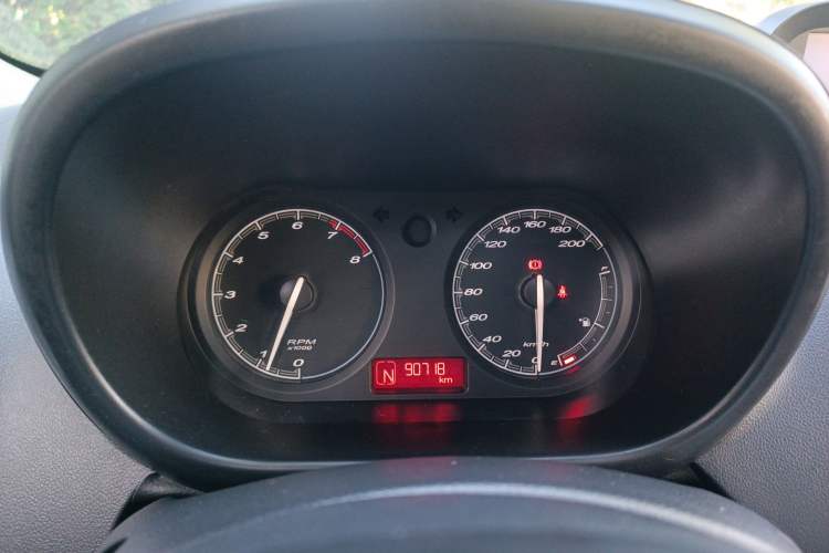 Used MG 3 2013 1.5L AMT Elite Edition Instrument Cluster