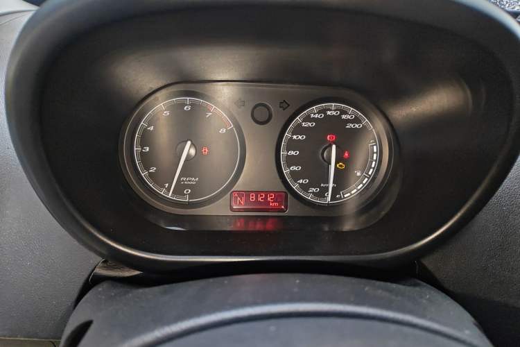 Used MG 3 2013 1.5L AMT Elite Edition Instrument Cluster