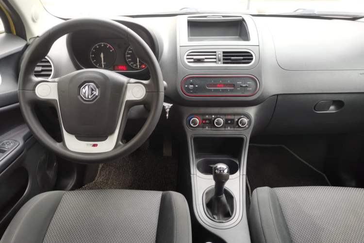 Used MG 3 2013 1.3L Manual Comfort Edition Interior 3