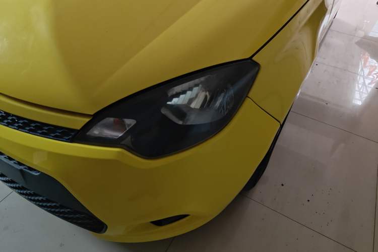 Used MG 3 2013 1.3L AMT Comfort Edition Left Front Headlight
