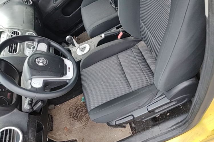 Used MG 3 2013 1.5L AMT Elite Edition Left Front Seat