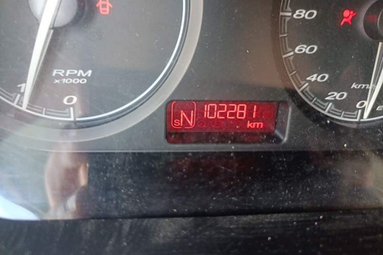 Used MG 3 2013 1.5L AMT Elite Edition Odometer Close Up