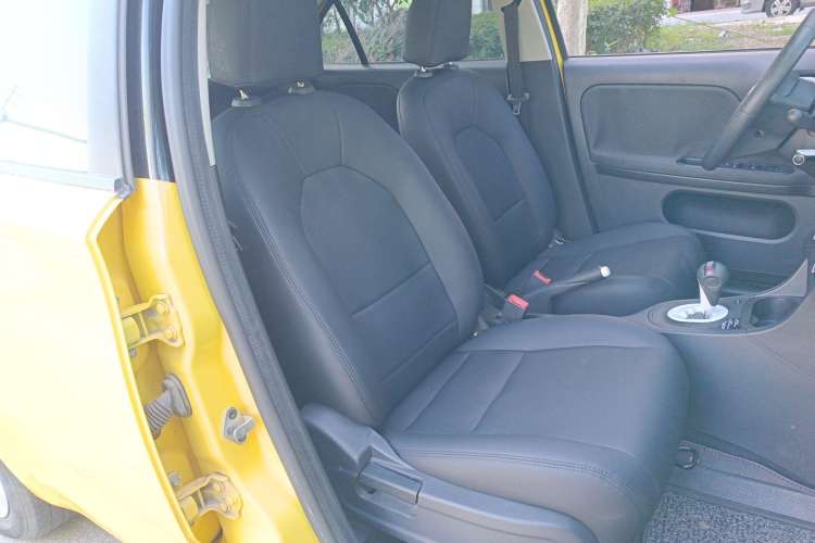 Used MG 3 2013 1.5L AMT Elite Edition Right Front Seat