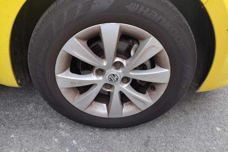 Used MG 3 2013 1.5L Manual Value Edition Right Front Wheel Hub