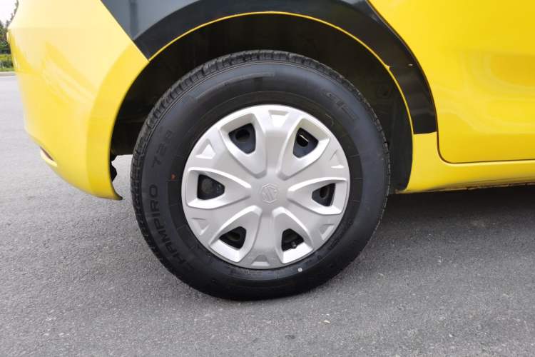 Used MG 3 2013 1.3L Manual Comfort Edition Right Rear Wheel Hub