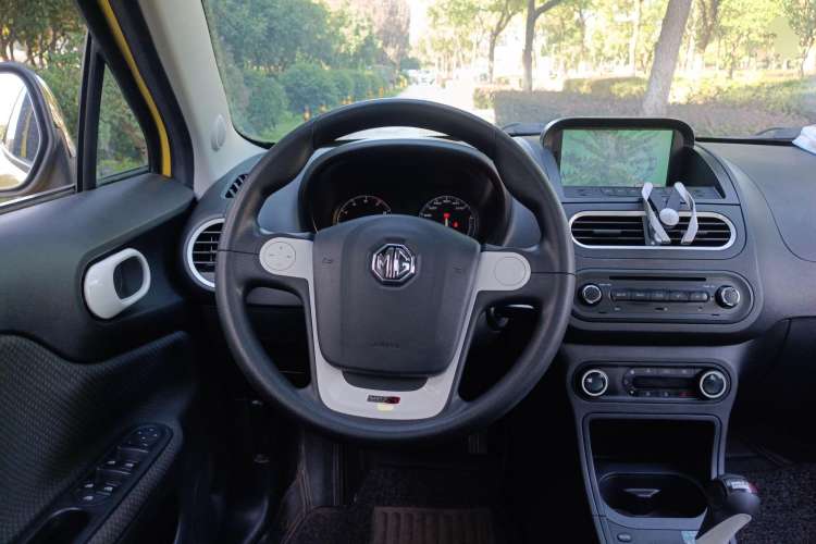 Used MG 3 2013 1.5L AMT Elite Edition Steering Wheel
