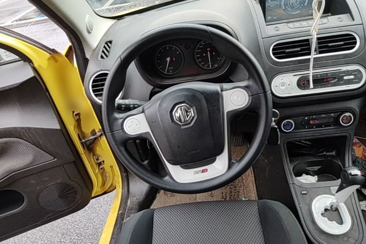 Used MG 3 2013 1.5L AMT Elite Edition Steering Wheel