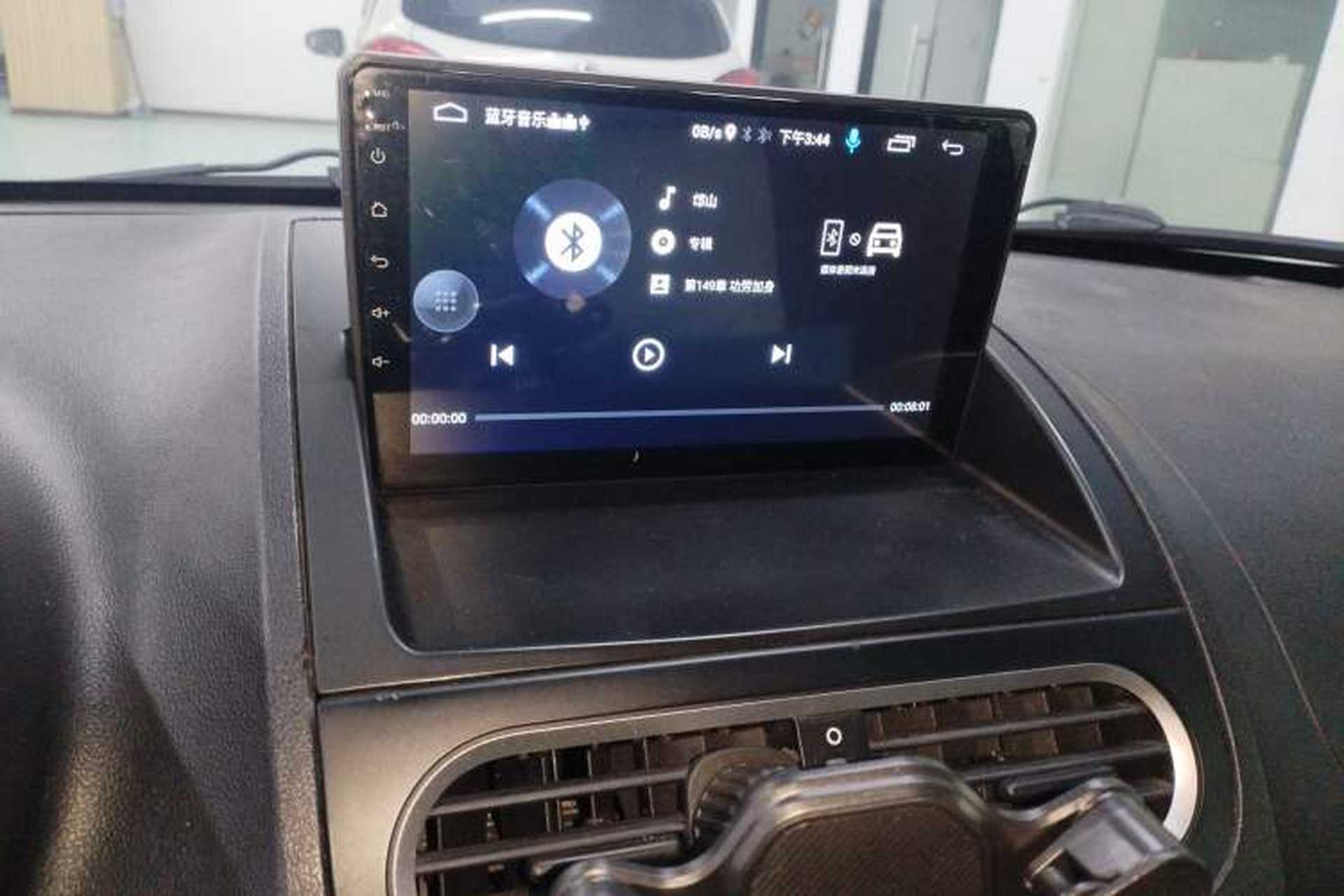 Used MG 3 2014 1.5L AMT Elite Edition Audio And AC Panel