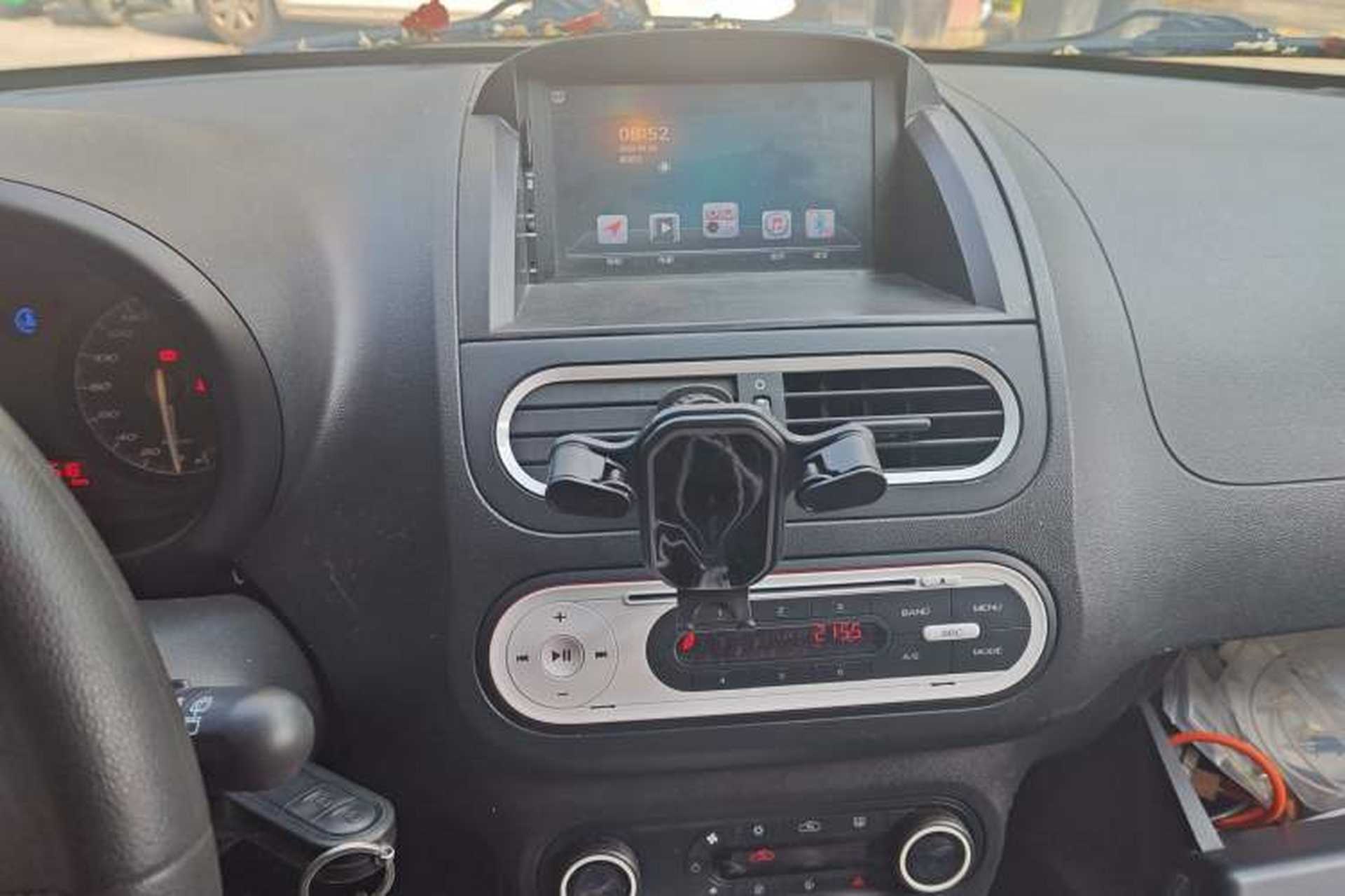 Used MG 3 2014 1.5L AMT Elite Edition Audio And AC Panel