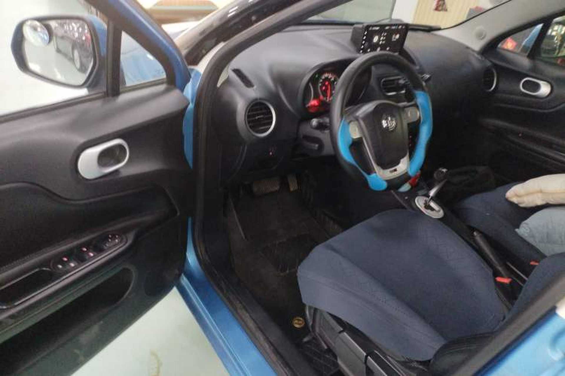 Used MG 3 2014 1.5L AMT Elite Edition Driver Seat