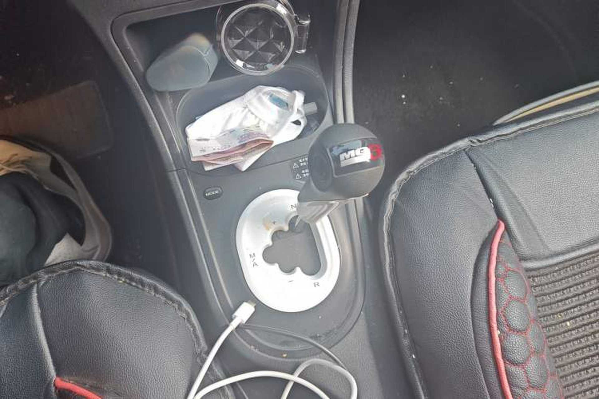 Used MG 3 2014 1.5L AMT Elite Edition Gear Lever