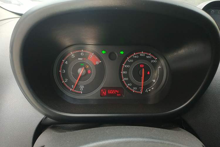 Used MG 3 2014 1.3L AMT Comfort Edition Instrument Cluster