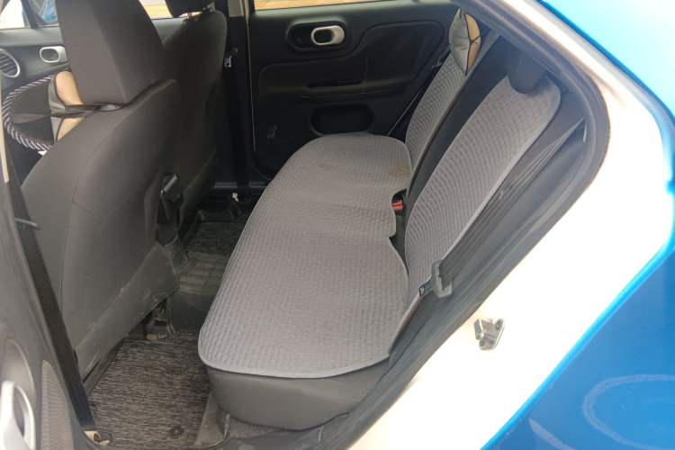 Used MG 3 2014 1.3L Manual Comfort Edition Interior 1