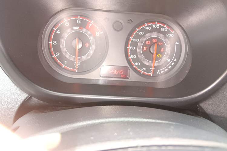 Used MG 3 2014 1.3L Manual Comfort Edition Odometer Close Up