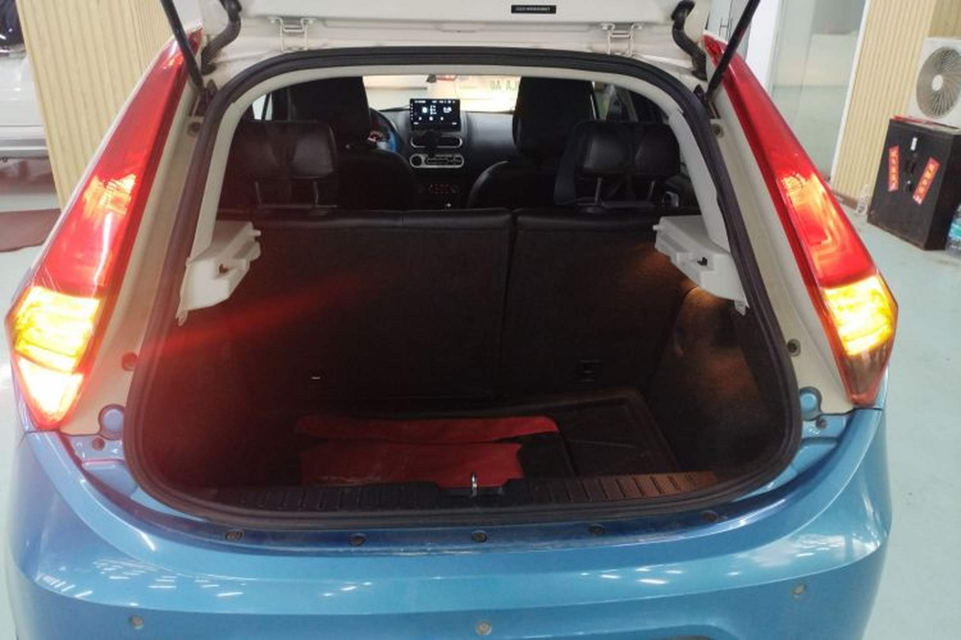 Used MG 3 2014 1.5L AMT Elite Edition Trunk