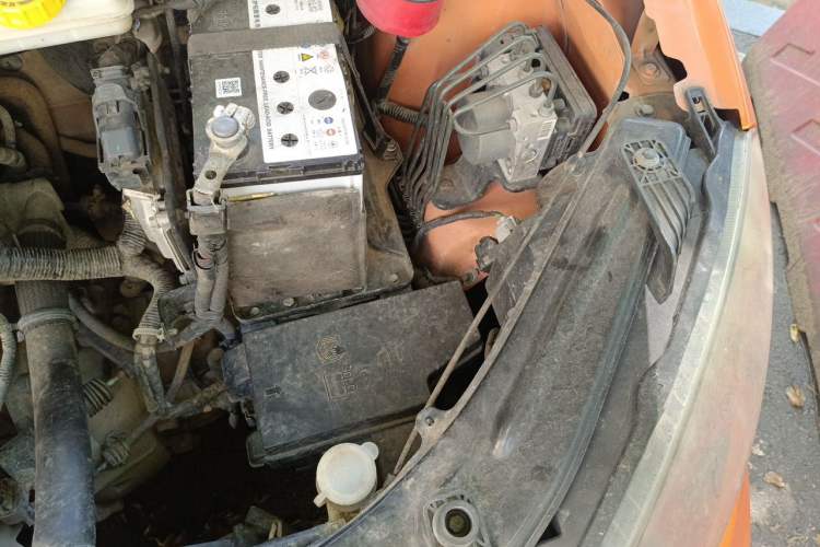 Used MG 3 2014 1.3L Manual Comfort Edition Engine Bay Left