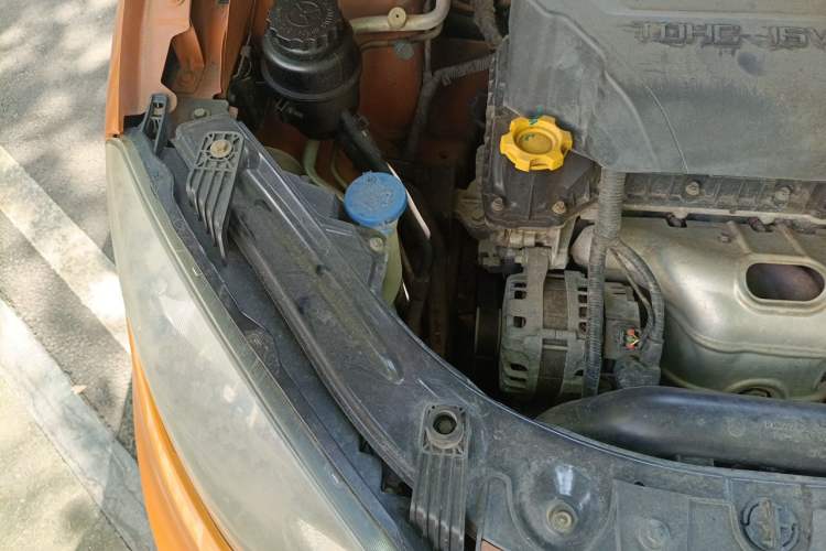 Used MG 3 2014 1.3L Manual Comfort Edition Engine Bay Right