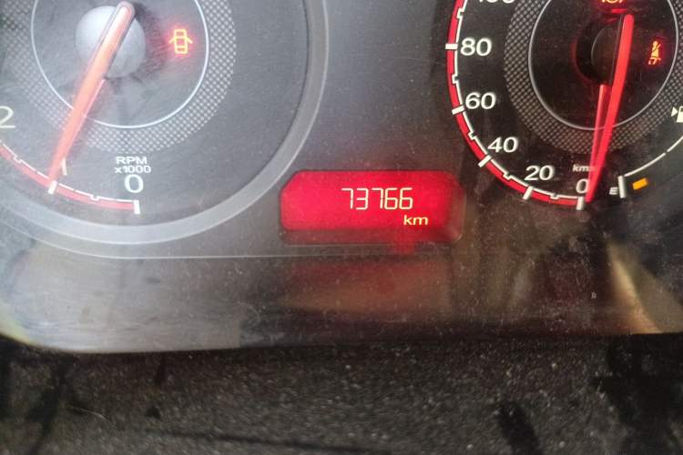 Used MG 3 2014 1.3L Manual Comfort Edition Odometer Close Up