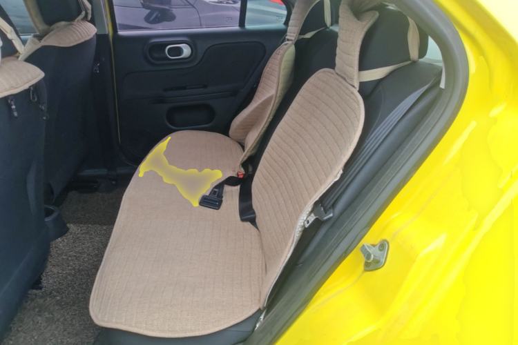 Used MG 3 2014 1.5L AMT Elite Edition Left Rear Seat