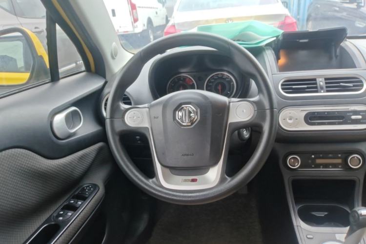 Used MG 3 2014 1.5L AMT Elite Edition Steering Wheel