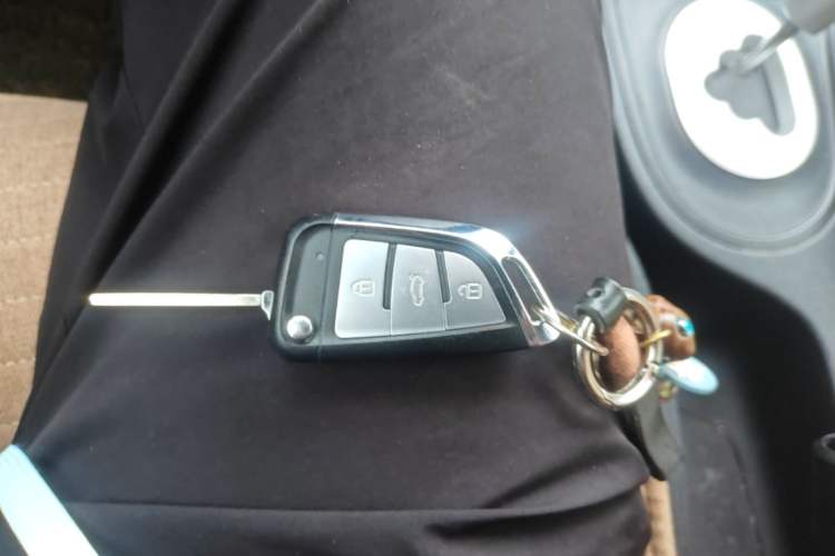 Used MG 3 2014 1.5L AMT Elite Edition Vehicle Key