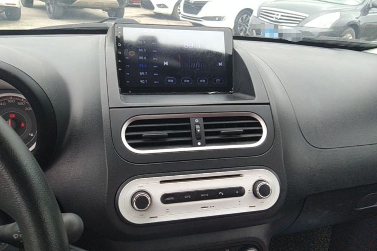 Used MG 3 2014 1.5L AMT Elite Edition Audio And AC Panel