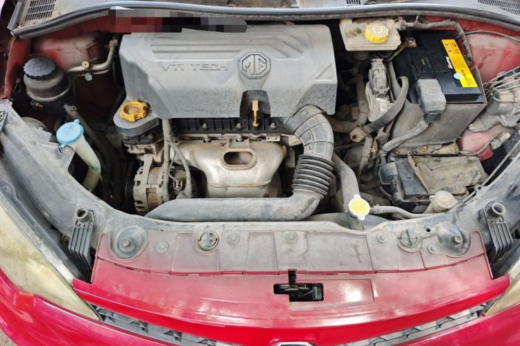 Used MG 3 2014 1.5L AMT Elite Edition Engine Bay