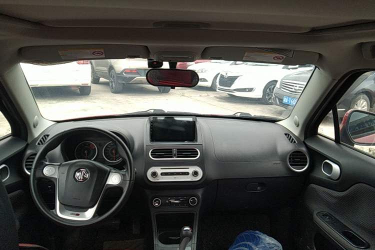 Used MG 3 2014 1.5L AMT Elite Edition Headliner