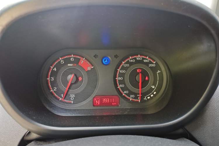 Used MG 3 2014 1.3L AMT Comfort Edition Instrument Cluster