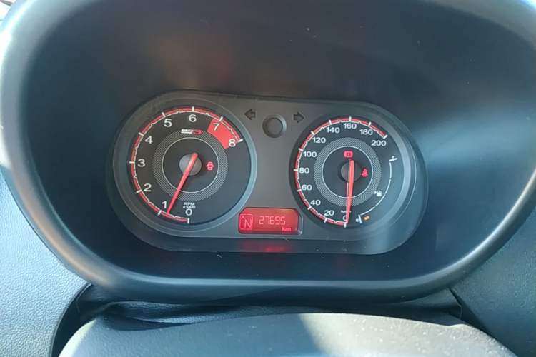 Used MG 3 2014 1.3L AMT Comfort Edition Instrument Cluster