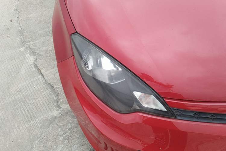 Used MG 3 2014 1.5L AMT Elite Edition Right Front Headlight