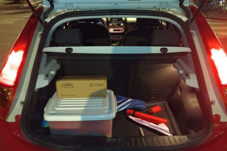 Used MG 3 2014 1.5L AMT Elite Edition Trunk