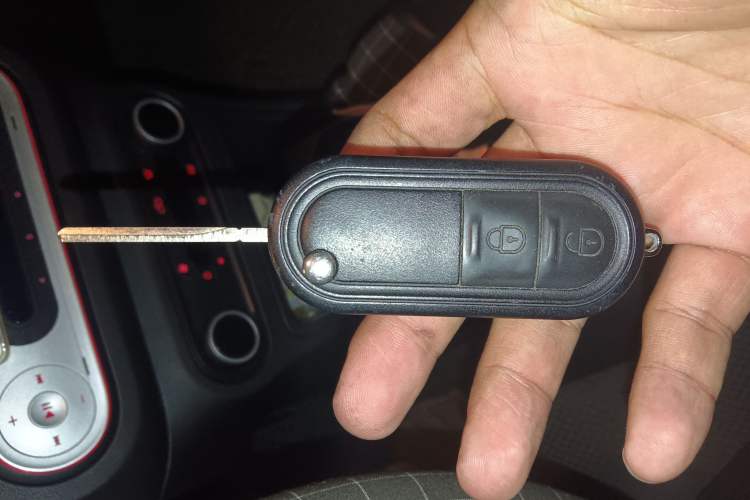 Used MG 3 2014 1.5L AMT Elite Edition Vehicle Key