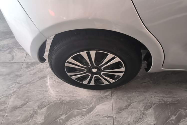 Used MG 3 2014 1.3L AMT Comfort Edition Exterior 5