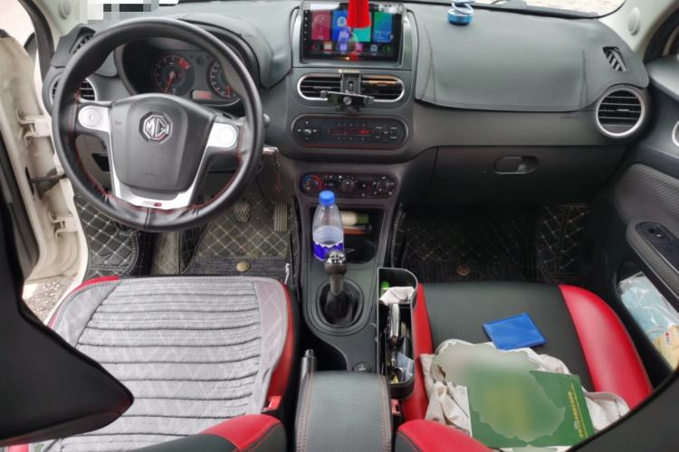 Used MG 3 2014 1.3L Manual Comfort Edition Center Console